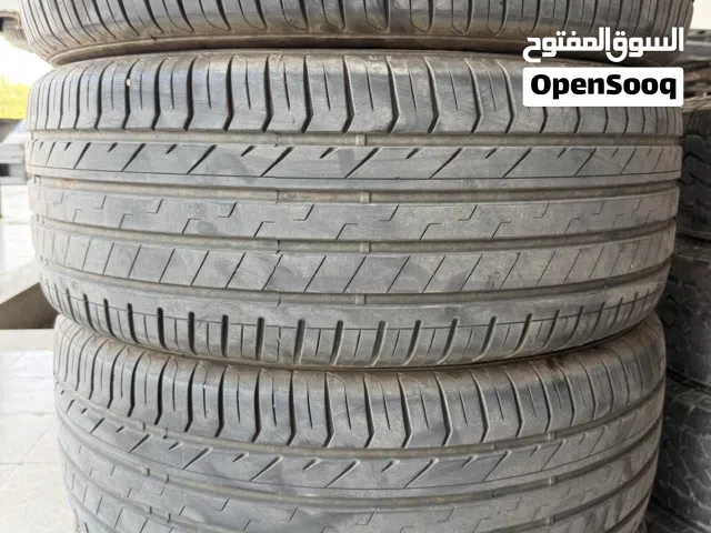 تواير للبيع مقاس 285/45R22 من شركه كنق بوس
