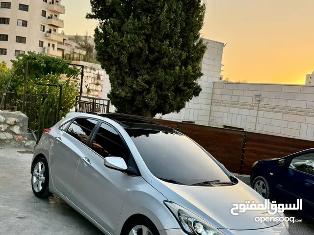 i30  فل وما بعد الفل  الأنظف والأجمل  ترخيص تامين سنة