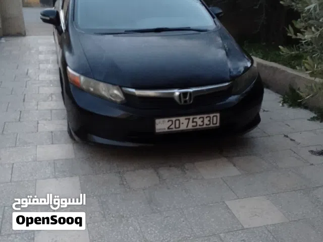 2012, هوندا, سيفيك, Standard