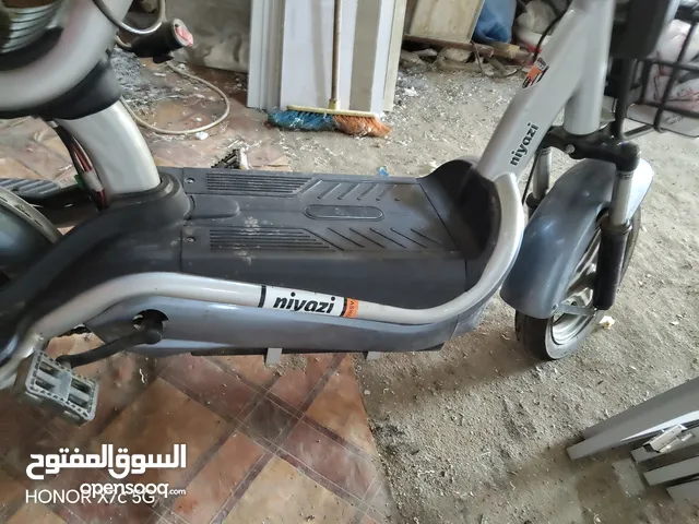 اسكوتر للبيع