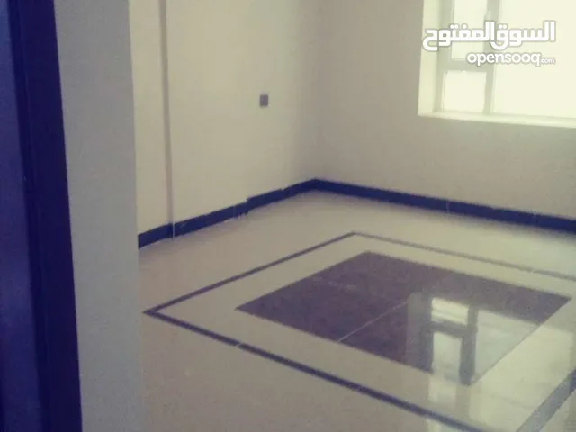 Unfurnished Monthly in Sana'a Bayt Baws