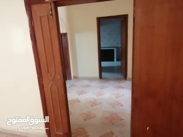 منزل عربي في مدينه النهضه العامرات للبيع