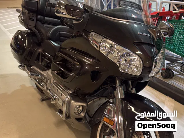 دراجة Gold Wing موديل 2010