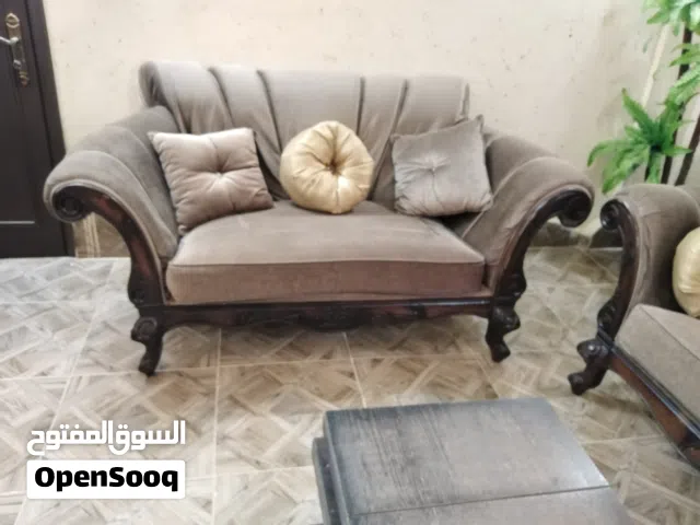 طقم كنب للبيع بني طقم كنب للبيع مورد بحال الوكاله