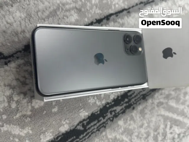 ايفون 11 برو ف حاله وكاله قمه ف النظافه مافيه خدش ممتاز للتصوير و الالعاب السعر 1000 ف ابوظبي كاش