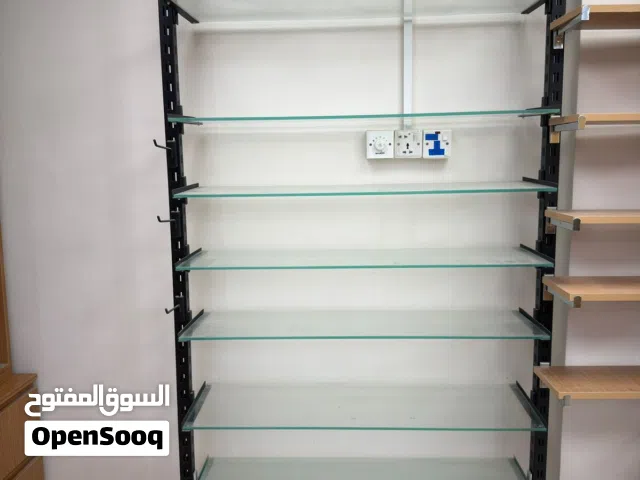 عارضة حديد عدد 2 برفوف زجاجية
