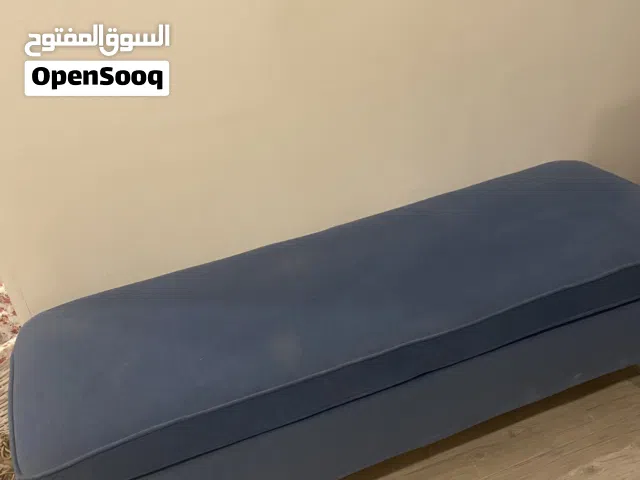 كنبة خدمة سرير