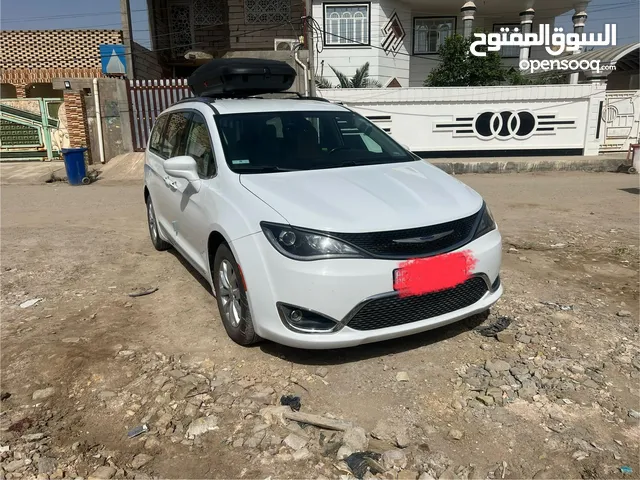 Used Chrysler Pacifica in Dhi Qar