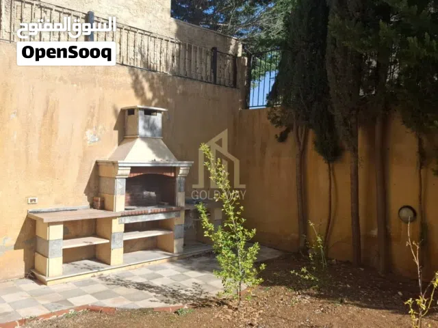 330 m2 4 Bedrooms Apartments for Sale in Amman Khalda