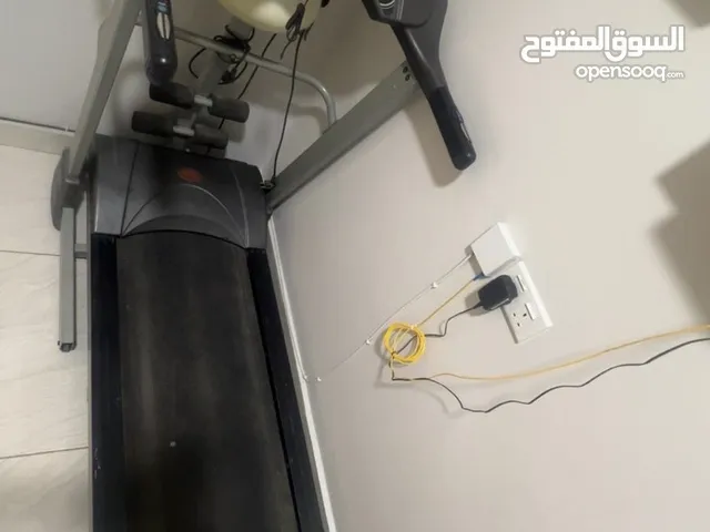 للبيع جهاز مشي