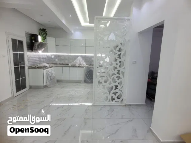 شقه للبيع