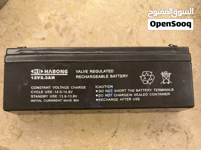 بطارية قابلة لإعادة الشحن