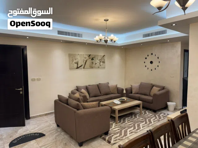 شقة سوبر ديلوكس مفروشة 3 نوم حمامين دير غبار اول شارع المطار خلف مدارس القمة سنوي فقط