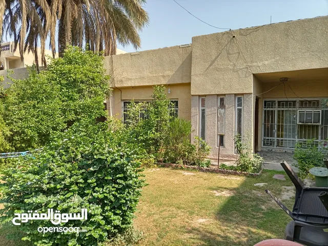 450m2 5 Bedrooms Townhouse for Sale in Baghdad Dora