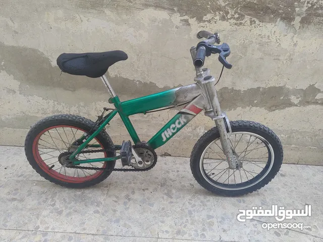 بسكليت دراجة هوائية (بسكليت) نوع shock قياس 16 لون اخضر وسلڤر جميل مستعملة بس وكالة