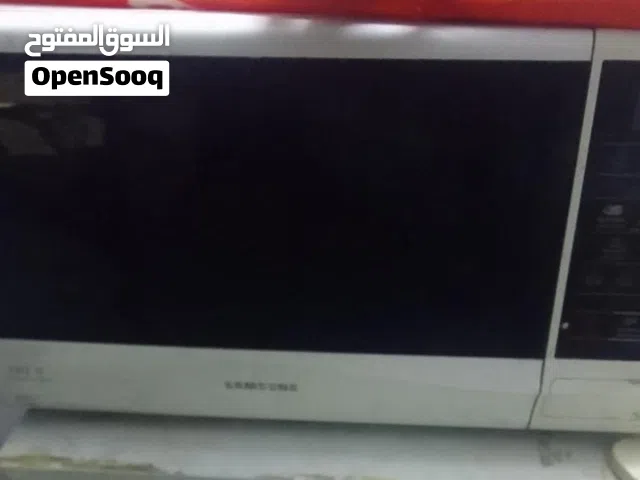 Oven Fridge water dispenser