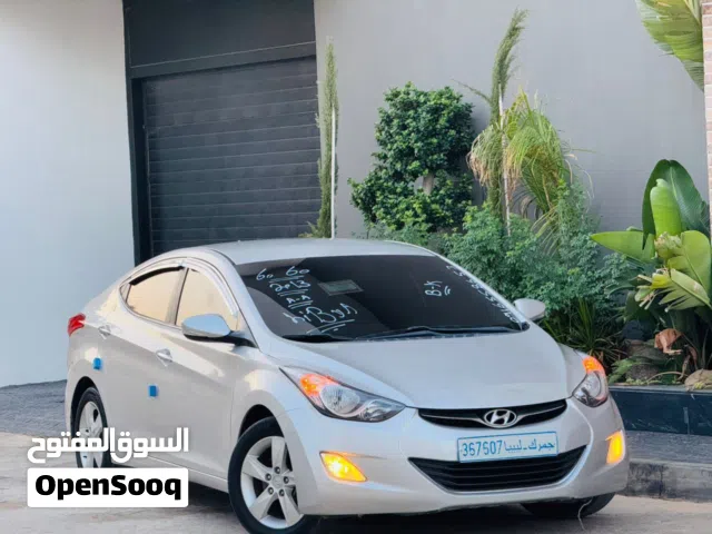 2013 Hyundai Avante SE