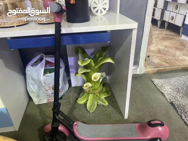 اسكوتر كهرباءي