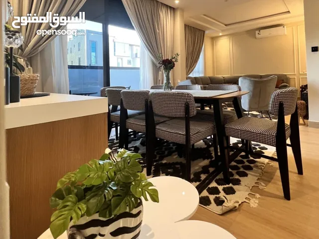 140 m2 3 Bedrooms Apartments for Rent in Jeddah Al Ammwaj