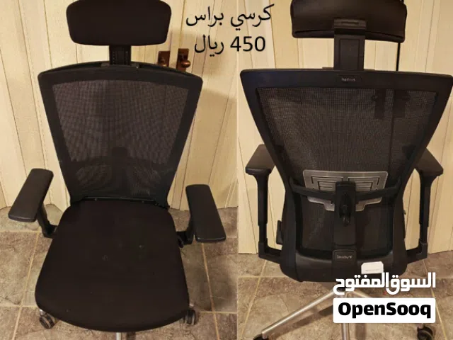 للبيع كراسي مكتب Bestuhl قوية ومريحة بحالة ممتازة