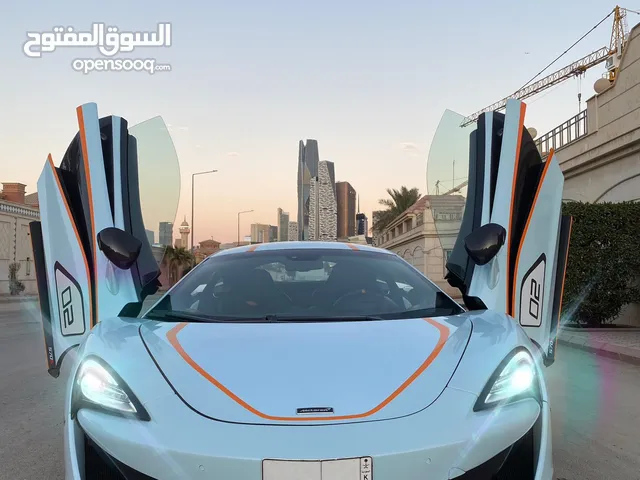 تأجير سيارات رياضية في الرياض (يومي - شهري - سنوي)