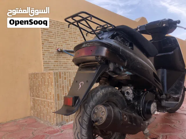 للبيع دراجه 100 سوزوكي الوصف مهم