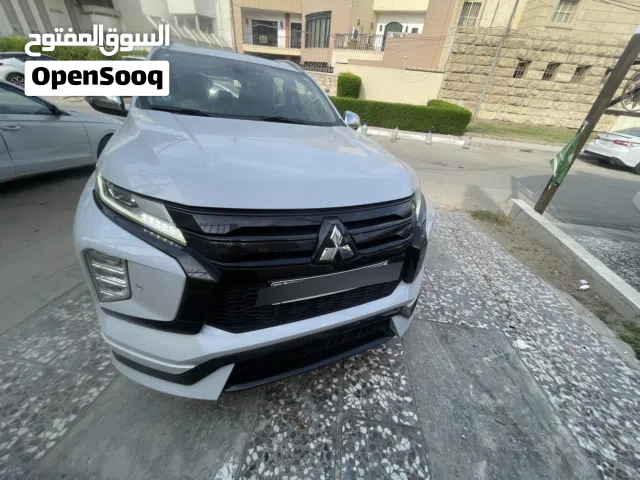 2020, ميتسوبيشي, باجيرو سبورت, Highline