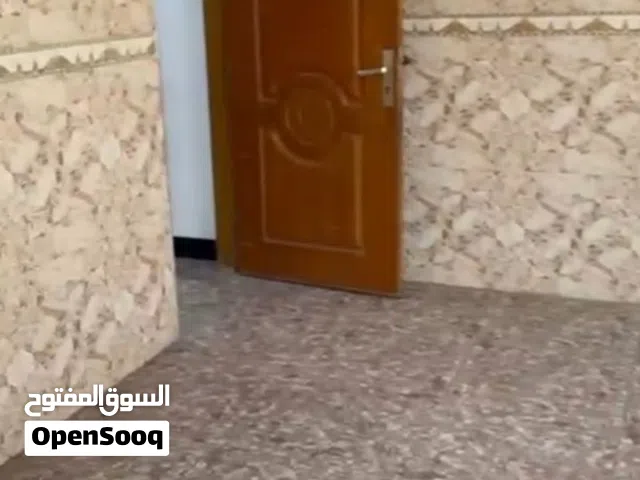 شقه أجار طابق اول في الجنينه