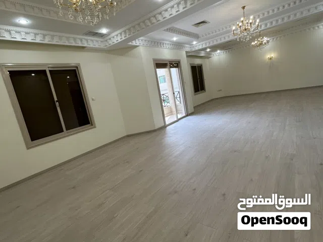 350 m2 4 Bedrooms Apartments for Rent in Hawally Jabriya