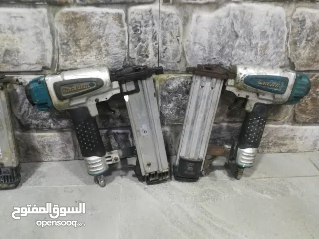 معدات يدويه