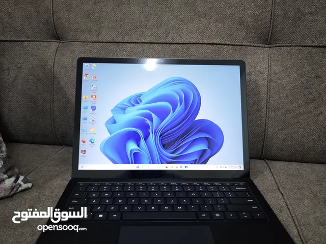 Microsoft surface laptop 5 i7-12th gen بسعر مغري جدا فقط