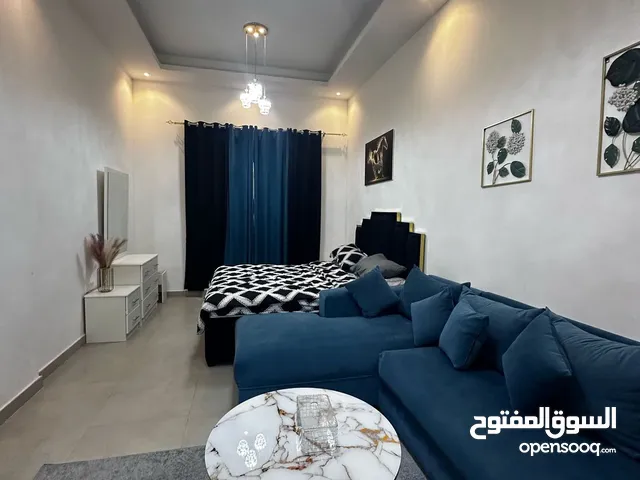 استوديو مفروش للايجار الشهري +فرش نضيف جدا vip+ قريب من جميع الخدمات