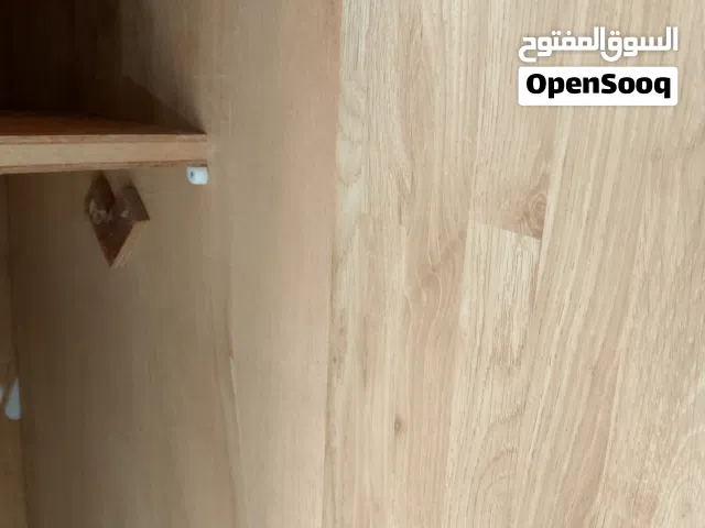 اي خزانه خشب لاتيه وزان بحال الوكاله