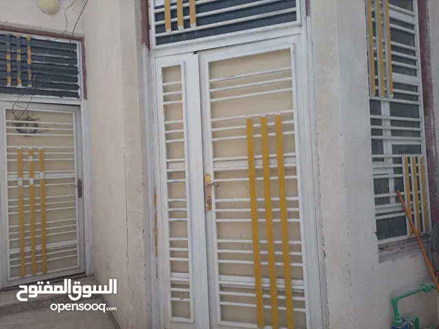 120 m2 2 Bedrooms Townhouse for Rent in Basra Al Asdiqaa