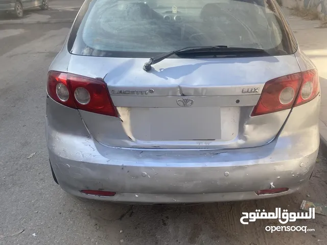 Used Daewoo Lacetti in Tripoli