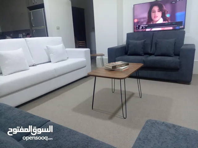طقم كنب امريكي فاخرااا تفصيل استعمال شهر عرسان للبيع بسعر مغري