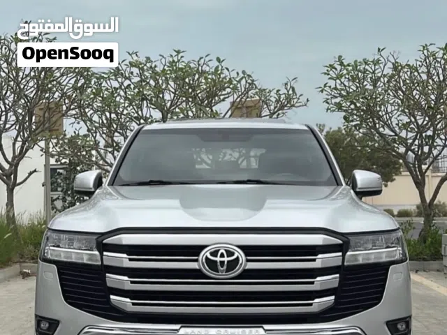 Toyota Land Cruiser GXR V6(without Turbo) - 2022