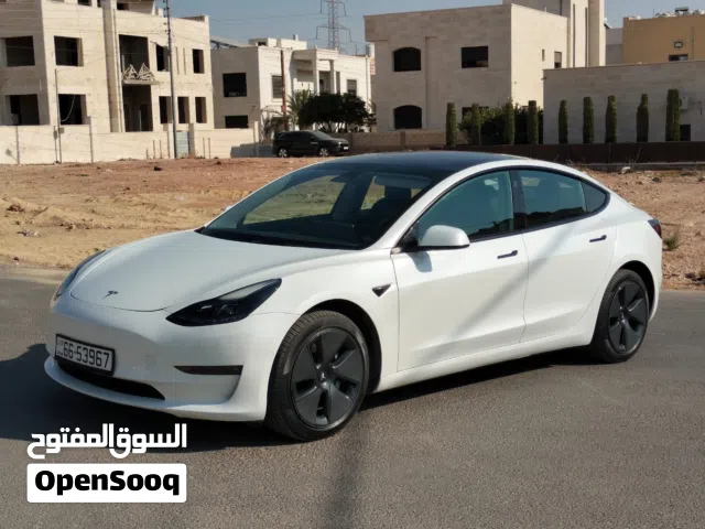 2022 تيسلا موديل 3 Long Range
