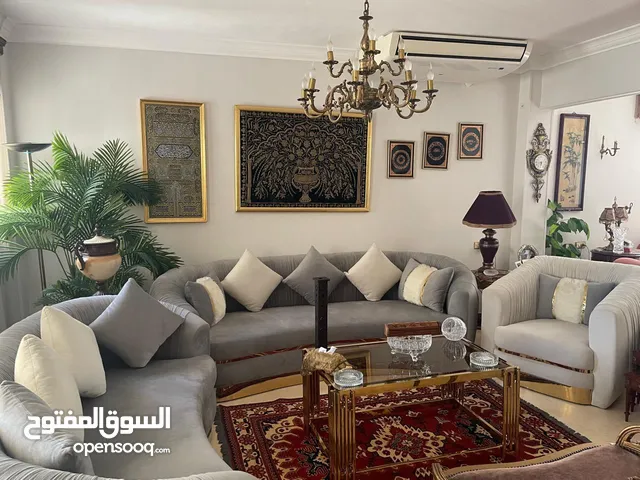 شقه للإيجار اليومي بمصر الجديده