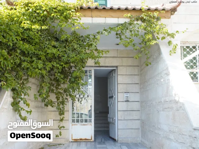 150 m2 3 Bedrooms Apartments for Sale in Zarqa Al Zarqa Al Jadeedeh