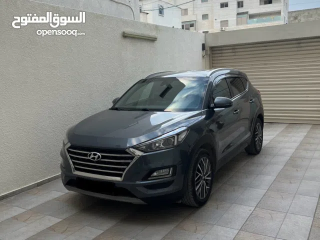 توسان 2019 ديزل بالكراتييييين وبحالة الوكالة