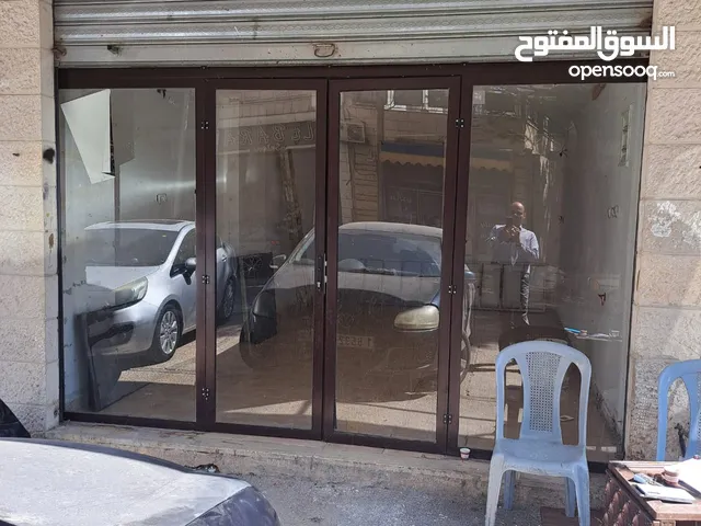 محل للبيع في منطقه حيويــه