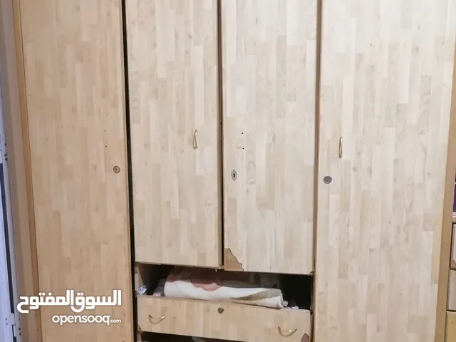 خزانه و مرايه مستعمل بحاله جيده