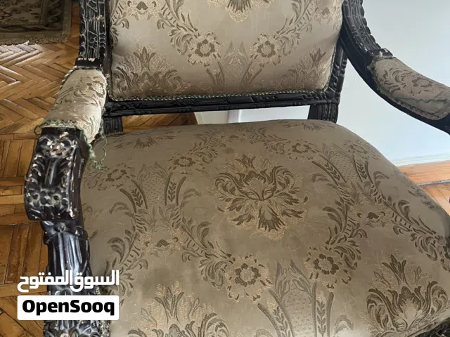 كنبة و كراسي