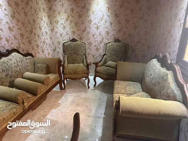 سفرة 6 كراسي مع نيش وبوفية وانترية خشب زان
