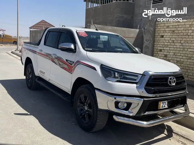 هايلوكس فور ويل 2025 بانزين