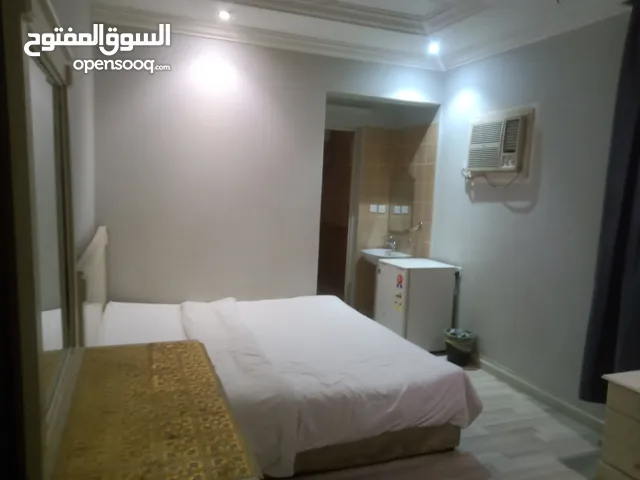 150 m2 Studio Apartments for Rent in Al Riyadh Al Aqiq