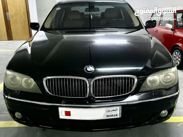 للبيع BMW 750Li موديل 2007