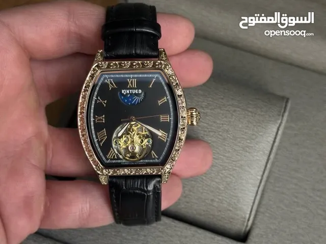 أناقة لا تُضاهى.. ساعة رجالية أوتوماتيكية تعكس شخصيتك! هل تبحث عن ساعة تجمع بين الأناقة الكلاسيكية