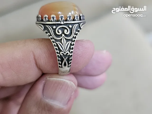 خاتم فضه حجم وسط